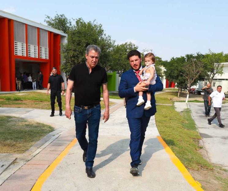 Entregan segunda etapa del Capullos Renace