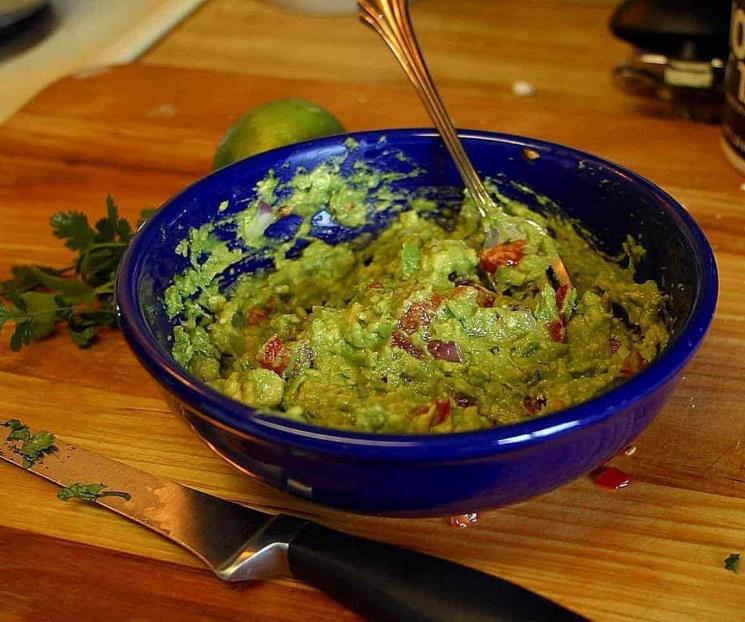 El aguacate ayuda a regularizar el azúcar en la sangre
