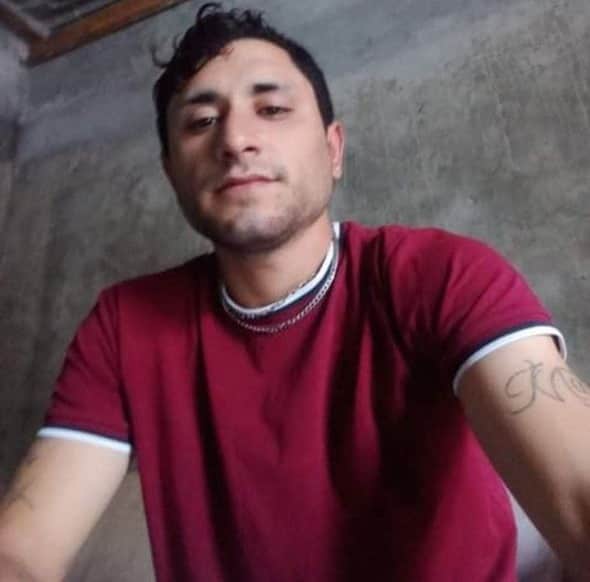 De al menos un balazo, un hombre fue privado de la vida en el interior de un domicilio en la cabecera municipal de General Terán, la madrugada de ayer al sur de Nuevo León.