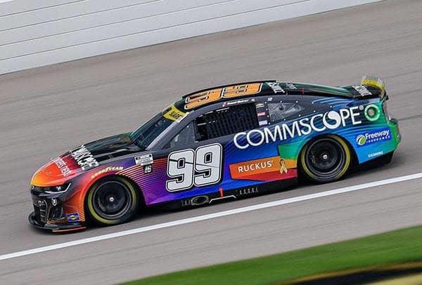 Daniel Suárez saldrá 27 en Kansas City