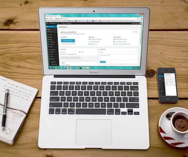 Por qué debes tapar la cámara de tu laptop o computadora Por qué debes tapar la cámara de tu laptop o computadora