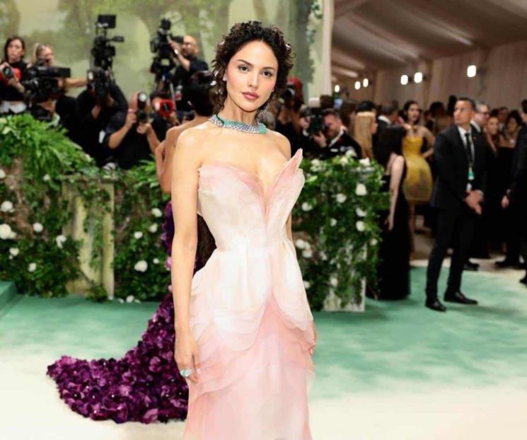 Eiza González fue la única mexicana que asistió al Met Gala 2024 Eiza González fue la única mexicana que asistió al Met Gala 2024