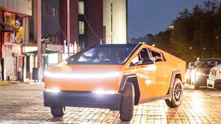 Rifaría Samuel su Cybetruck si Máynez alcanza segundo lugar