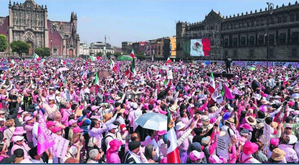 Sin problema, dice AMLO por marea rosa a la que podría ir XG