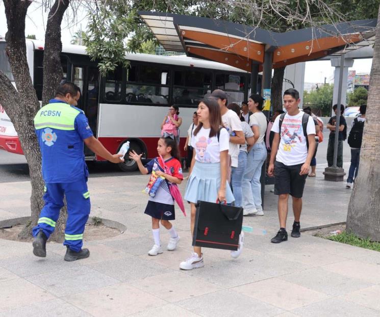 Implementa SN programa de hidratación en las calles