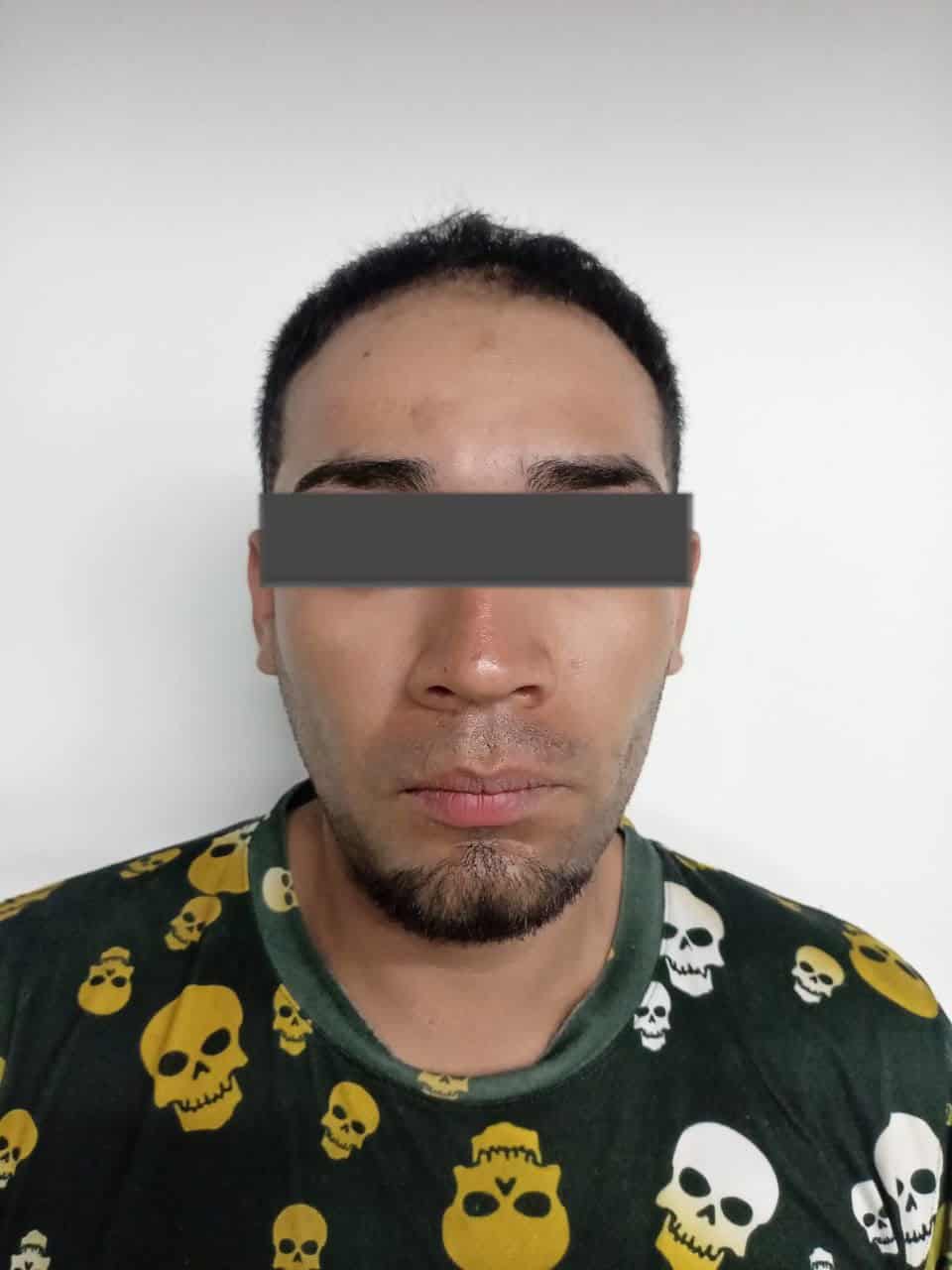 El presunto responsable de privar de la vida a un hombre que llegó a defender a sus hermanos en una riña campal que se hizo en un baile colombiano, fue detenido por elementos de la Agencia Estatal de Investigaciones.