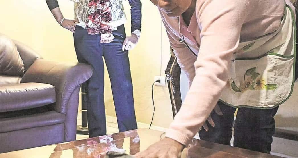 Siguen estereotipos a mujeres como responsables del hogar y cuidados