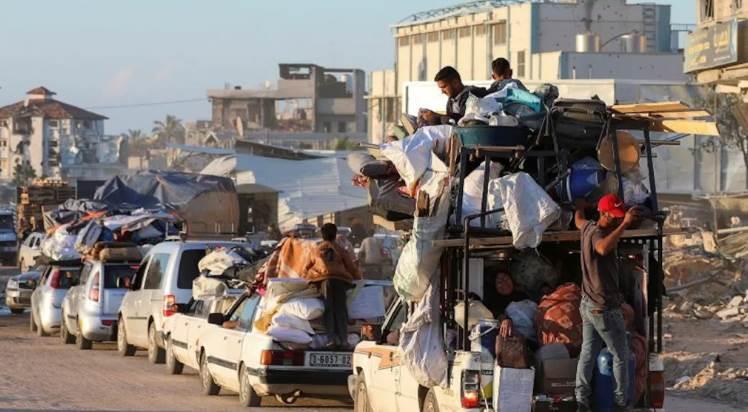 Abandonan Rafah más de 100 mil personas Abandonan Rafah más de 100 mil personas