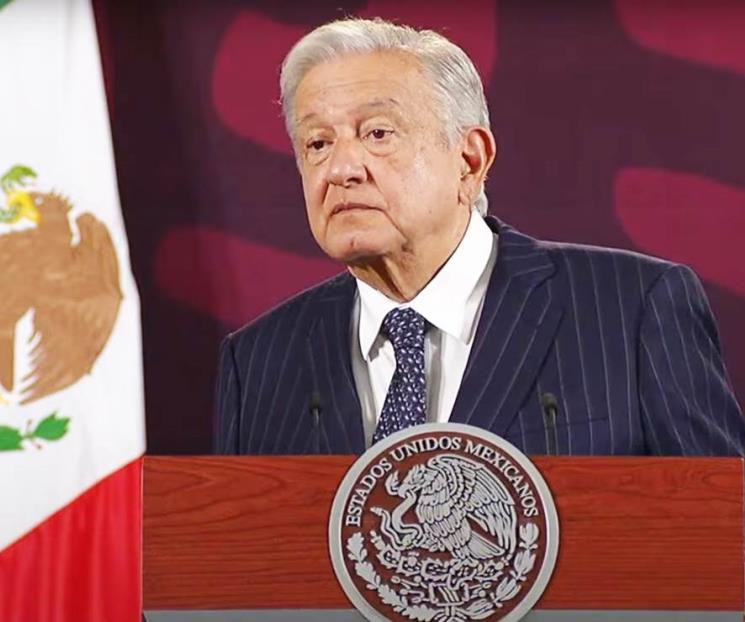 Evita AMLO medida cautelar del INE al editar mañanera