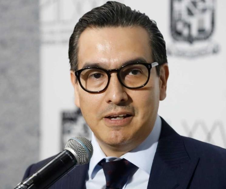 Asegura MC presidente del Congreso incurrió en desacato