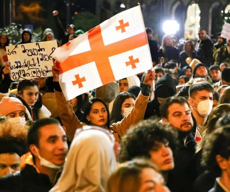 Protestas masivas en Georgia contra ley estilo Kremlin