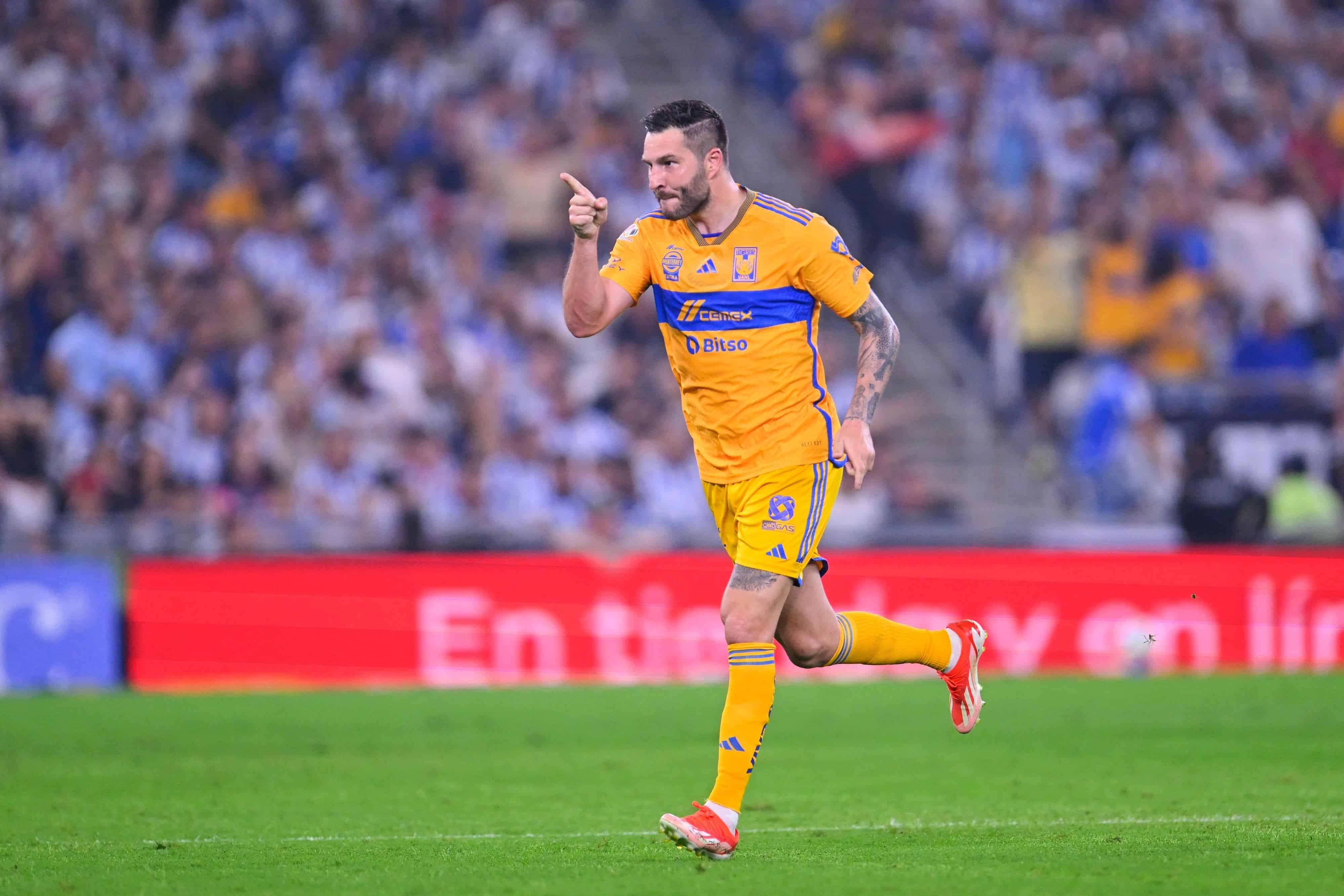 André Pierre Gignac hace el 1-0.