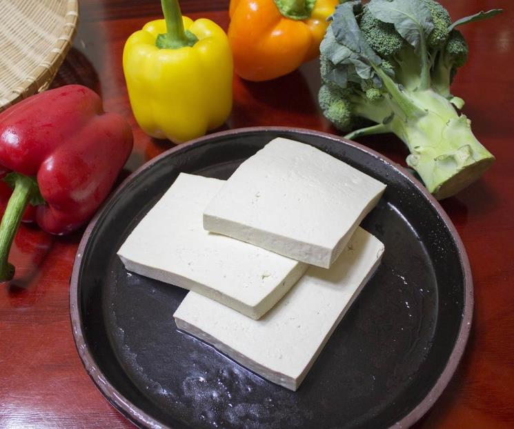 El alimento que reduce los sofocos de la menopausia El alimento que reduce los sofocos de la menopausia