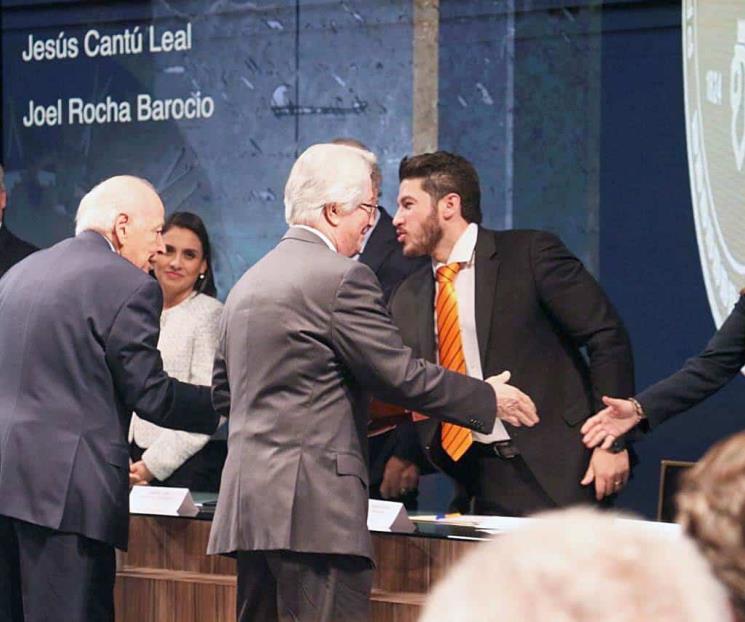 Reconocen vida y obra de Don Jesús Cantú Leal