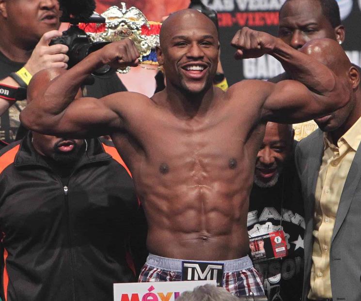 Floyd Mayweather anuncia pelea en México tras 7 años retirado