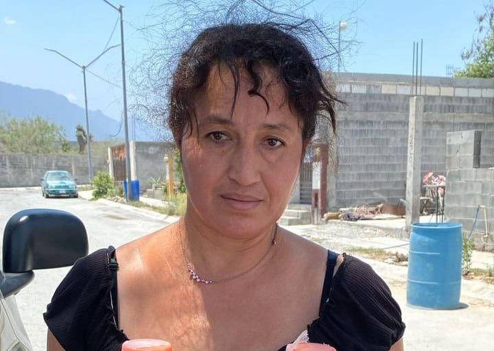 Entrega SC 4 mil 500 litros de agua embotellada a 650 familias