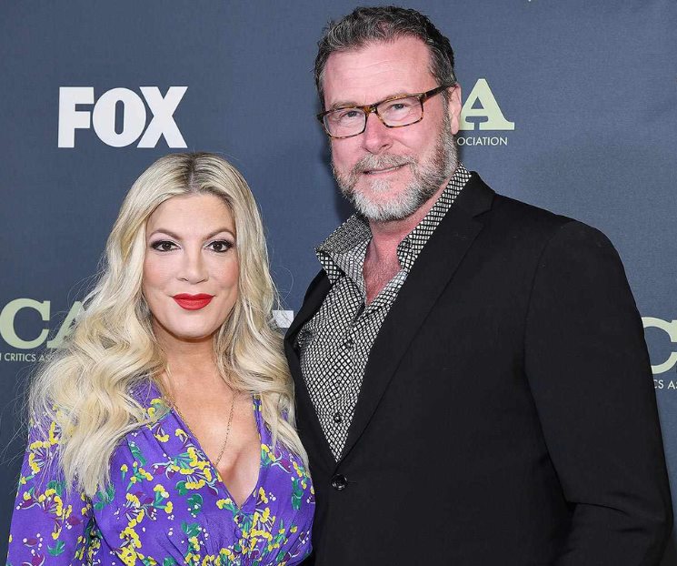 Pide McDermott a Tori Spelling manutención por divorcio