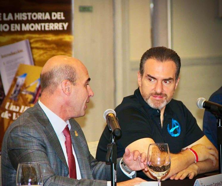 Se compromete Adrián con el sector turismo