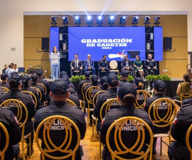 Se gradúan 24 cadetes de la INDEPOL de Guadalupe