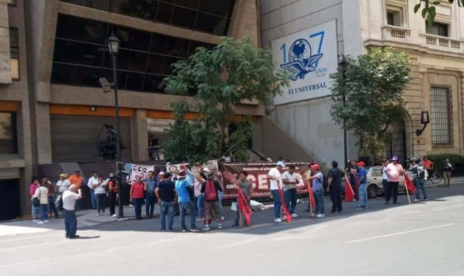 Maestros de la CNTE piden no relacionarlos con partidos políticos Maestros de la CNTE piden no relacionarlos con partidos políticos