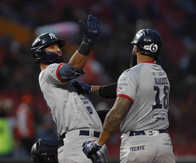 Sultanes se llevan la serie ante los Toros