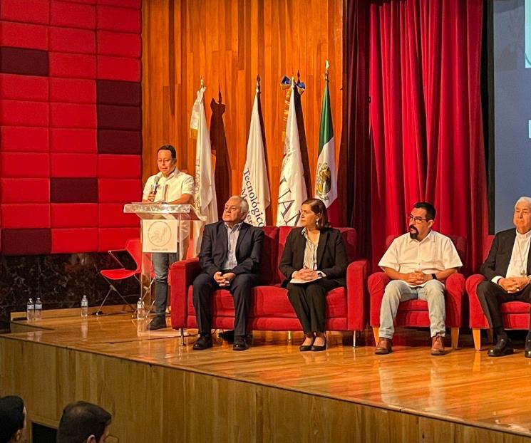 Firma Héctor Castillo el ‘Compromiso por la Paz’