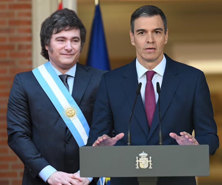Retira España a su embajadora en Argentina por conflictos
