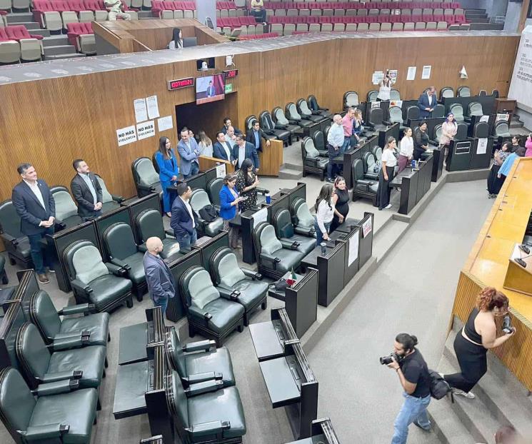 Cierran periodo de sesiones con un rezago de mil 778 expedientes