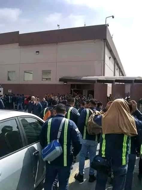 Un obrero de una empresa ubicada en el Parque Industrial La Silla de Guadalupe, murió repentinamente en el interior de la zona de producción.