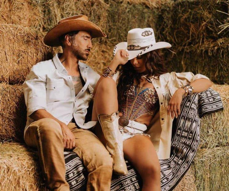 Anitta olvida a Peso Pluma y estrena canción con Alejandro Fernández Anitta olvida a Peso Pluma y estrena canción con Alejandro Fernández