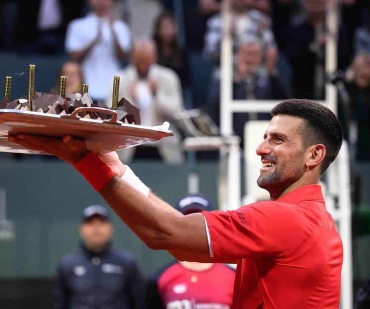 Avanza Novak Djokovic a las semifinales del Abierto de Ginebra 
