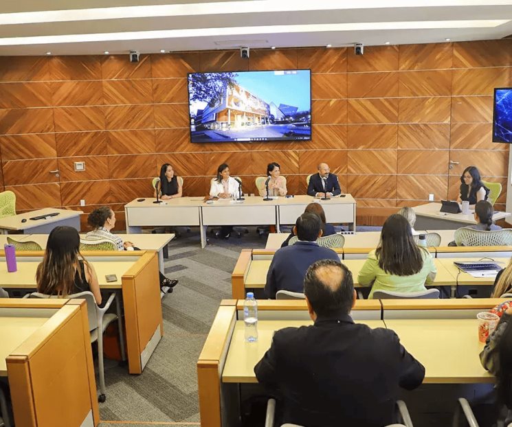 Tec reinaugura sala de juicios para estudiantes de derecho