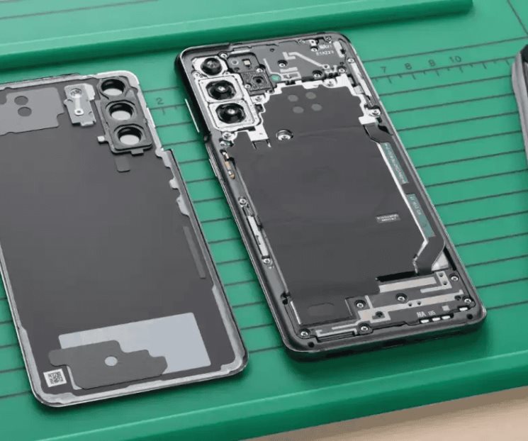 Samsung destruirá tu Galaxy si no le instalas piezas originales