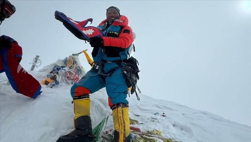 Nepalí, de récord 