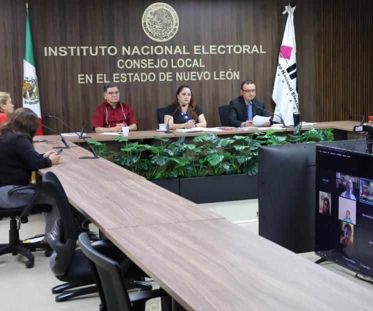 Pide INE a Samuel eliminar publicaciones de apoyo a Máynez
