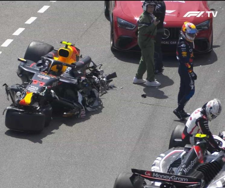 Chocan a Checo Pérez y cae al quinto