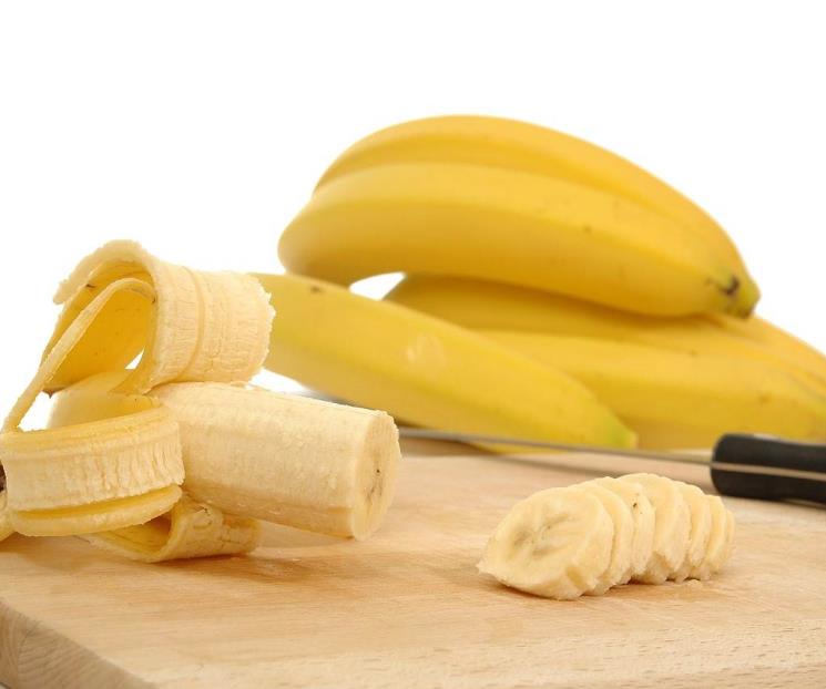 Qué le pasa a tu cuerpo si comes plátano antes de dormir