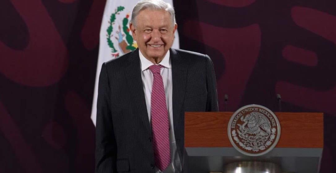A banqueros les ha ido requetebien;  gente está muy contenta: AMLO