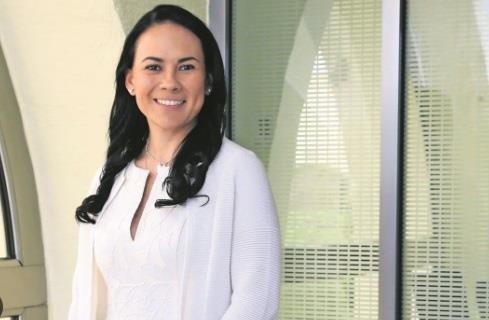 Alejandra del Moral renuncia al PRI