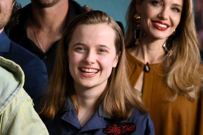 Decide Vivienne eliminar el “Pitt” de su apellido