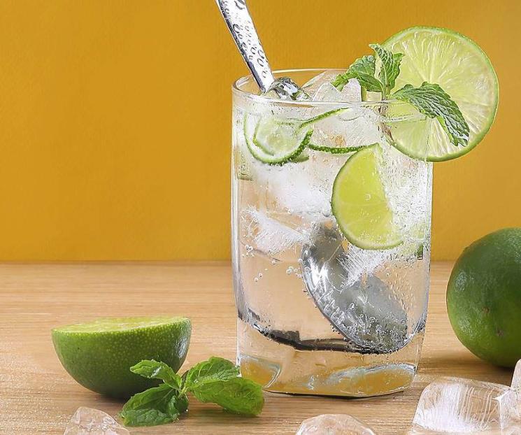 El jugo detox para un vientre plano