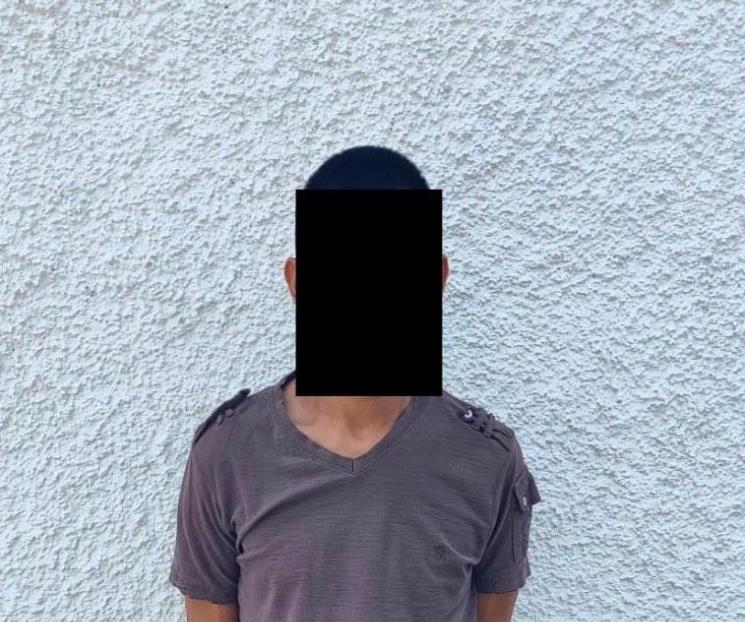 Amenaza con arma de fuego a su pareja
