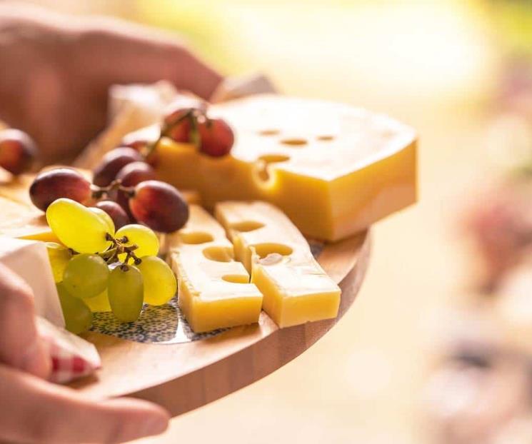 El tipo de queso que fortalece tus huesos y dientes