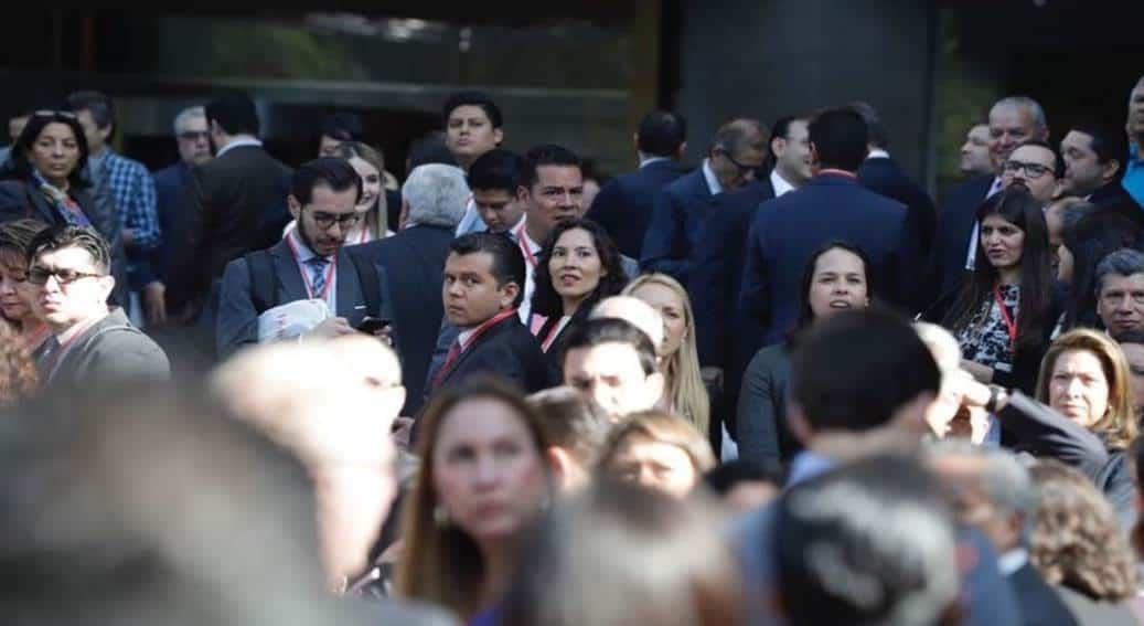 Desplazan trabajadores extranjeros a nacionales