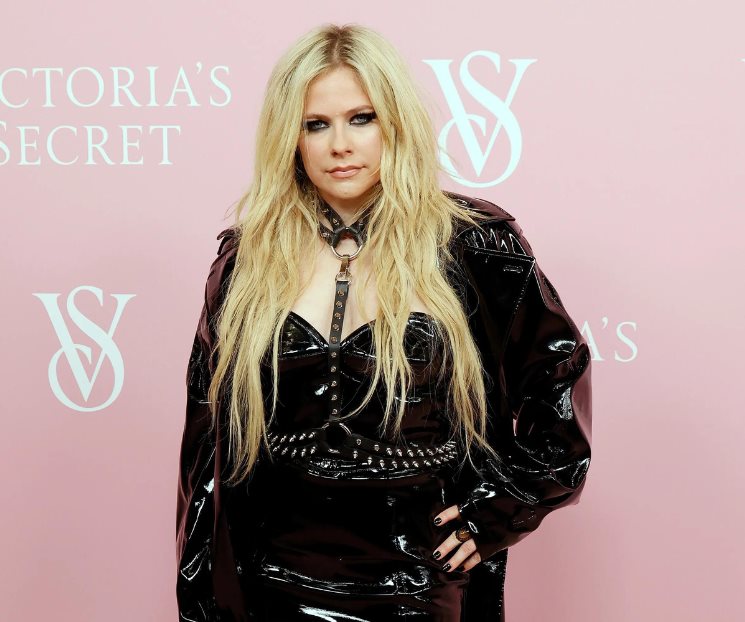 Avril Lavigne recibe críticas por concierto; fue demasiado corto Avril Lavigne recibe críticas por concierto; fue demasiado corto