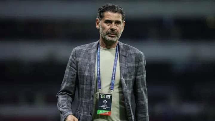 Dejará a Chivas Fernando Hierro