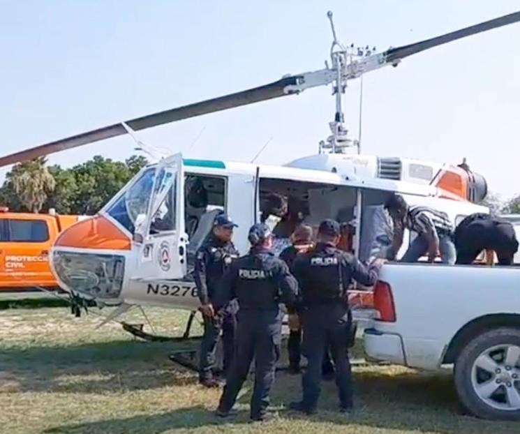 Ayudan con puente aéreo a incomunicados de Anáhuac