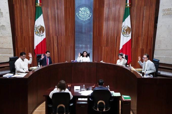 ‘Está TEPJF listo para atender controversias’