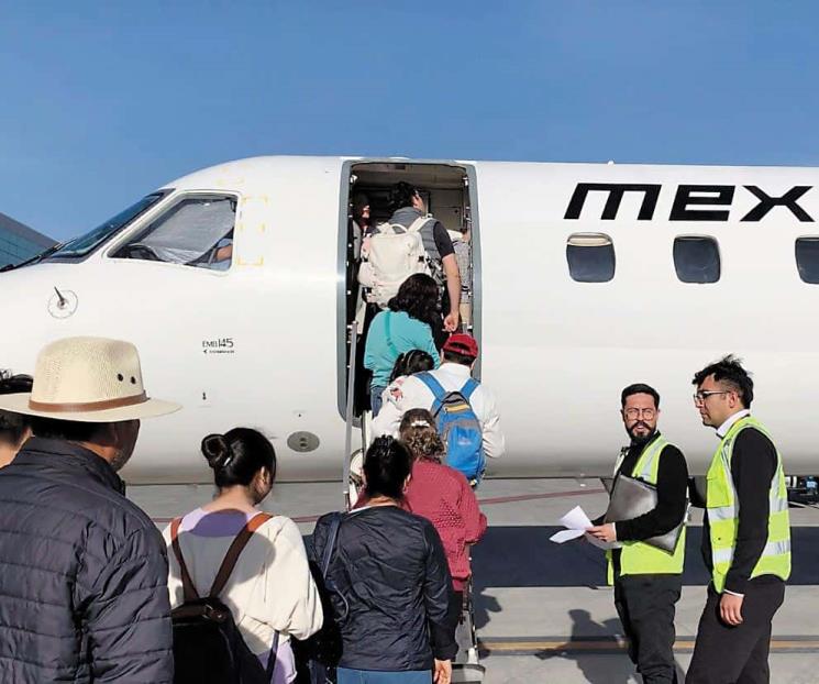 Mexicana de Aviación transportó 9% menos pasajeros en abril
