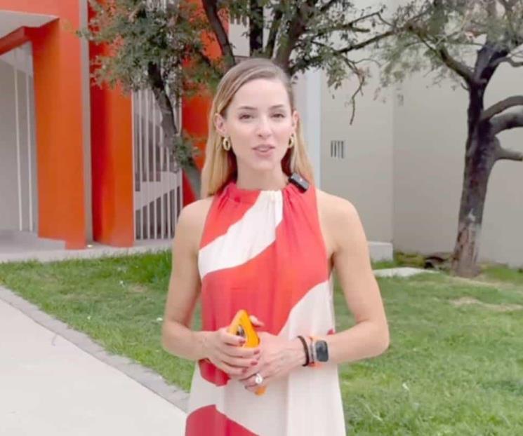 Regresa Mariana a Capullos